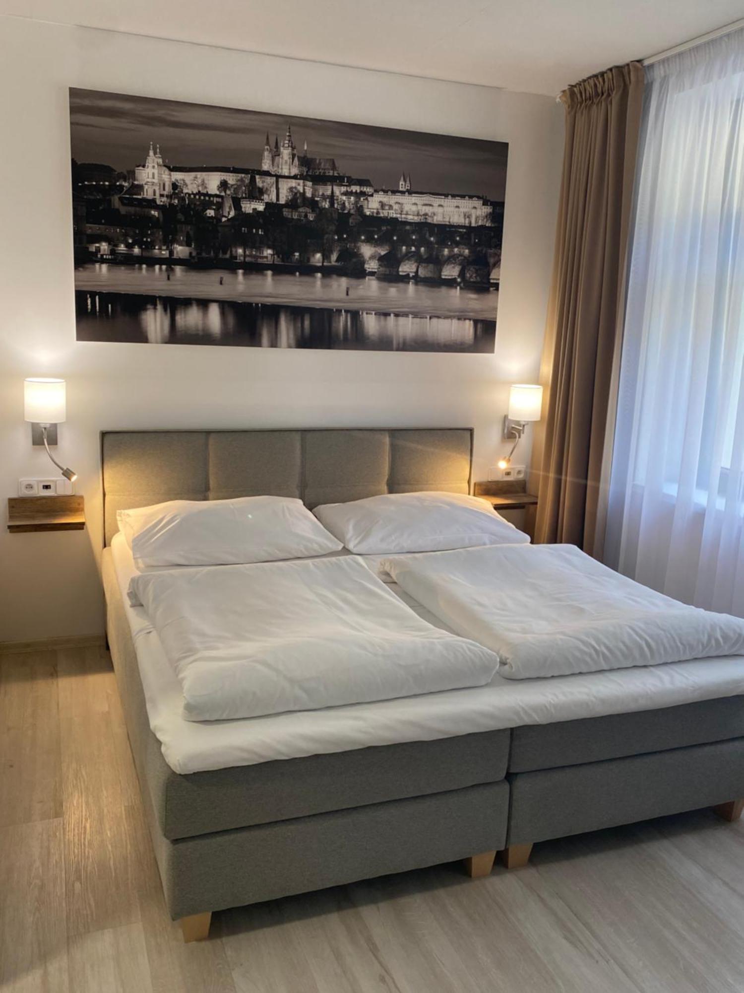 Adeba Hotel Πράγα Εξωτερικό φωτογραφία