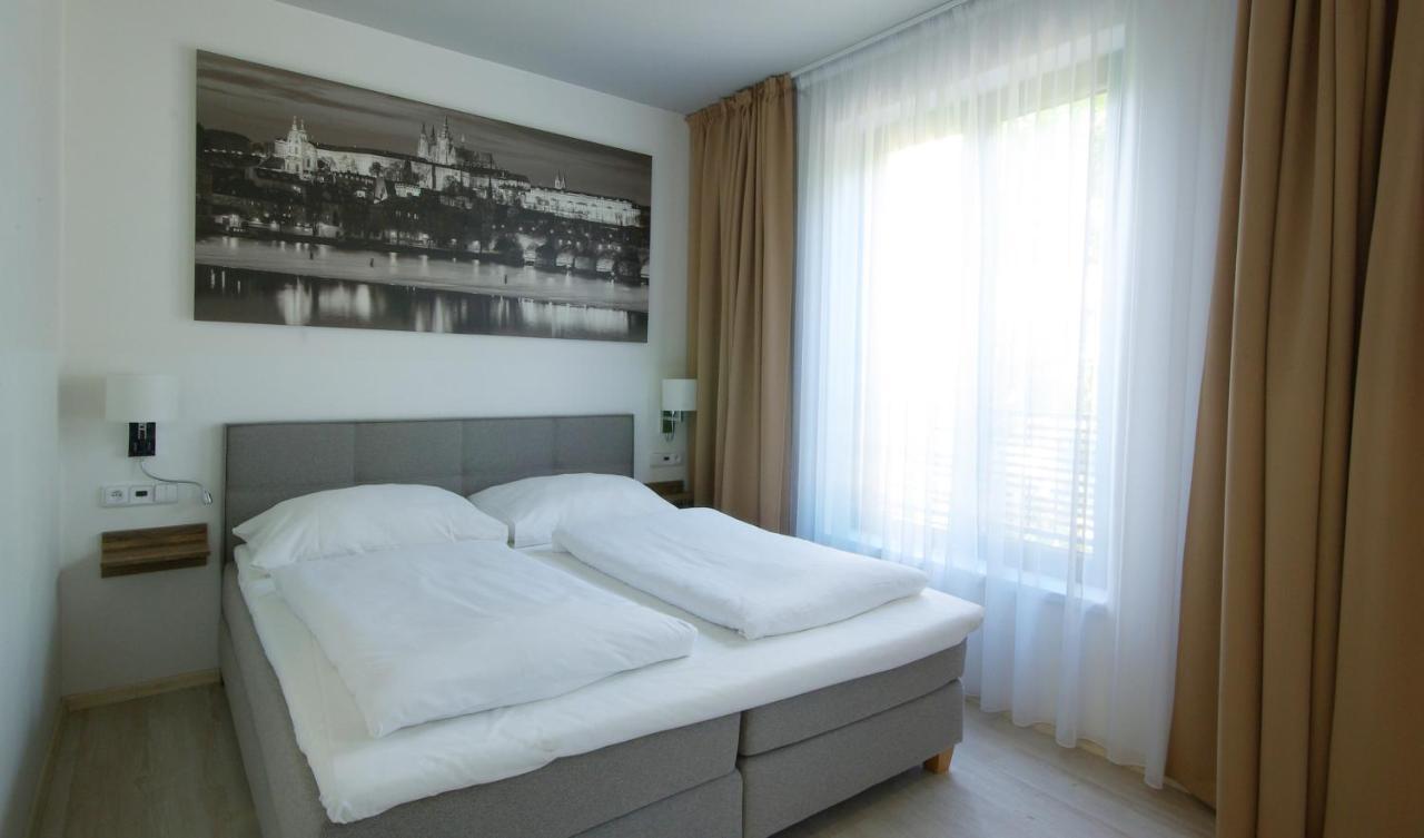 Adeba Hotel Πράγα Εξωτερικό φωτογραφία