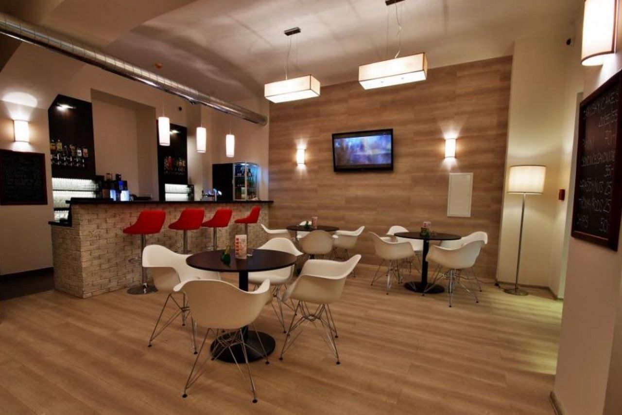 Adeba Hotel Πράγα Εξωτερικό φωτογραφία