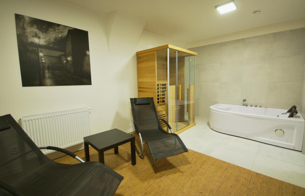 Adeba Hotel Πράγα Εξωτερικό φωτογραφία