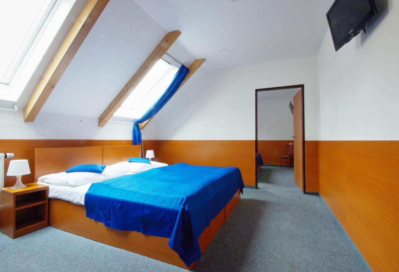 Adeba Hotel Πράγα Εξωτερικό φωτογραφία